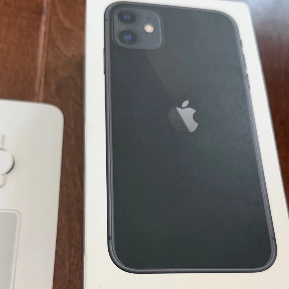 Apple iPhone 11 - box only no phone